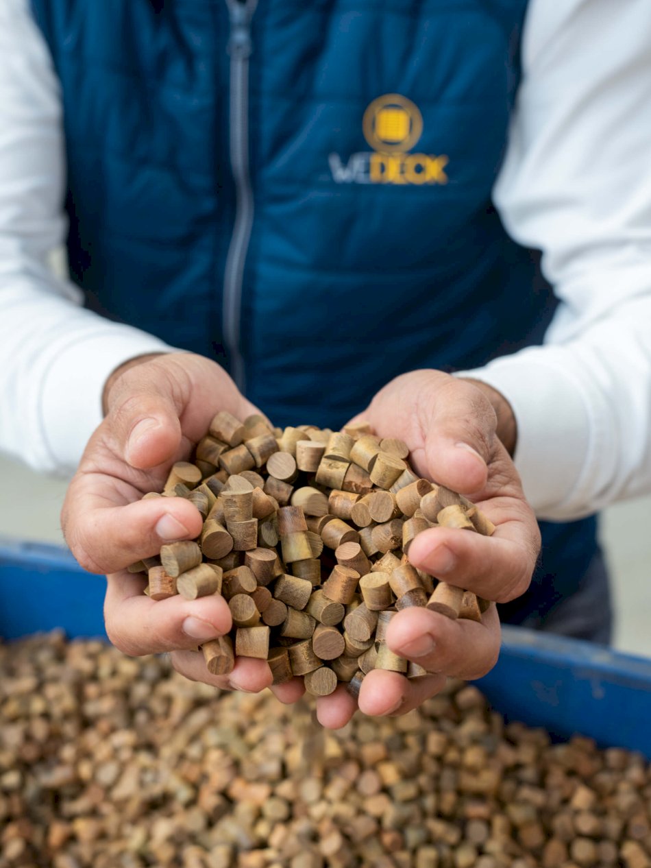 Chevilles ipé pour finition des parquets bois extérieurs 