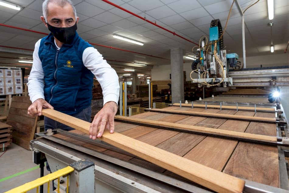 Méthode de fixation de terrasse en bois brevetée Wedeck